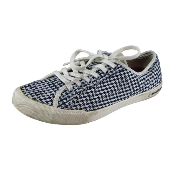 SeaVees Size 8 Sneaker Black Fabric Medium (B,‎ M) Monterey Lace Up Women - Picture 1 of 11